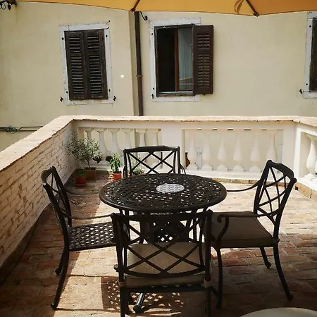 Apartma Na Terasi Appartement *